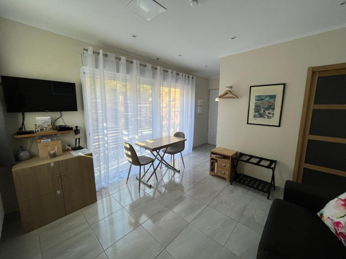 Appartement Au Calme Dans Un Espace Arbore Tourrettes-sur-Loup Εξωτερικό φωτογραφία